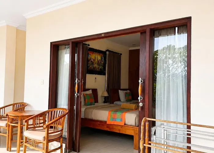 Nengah House *