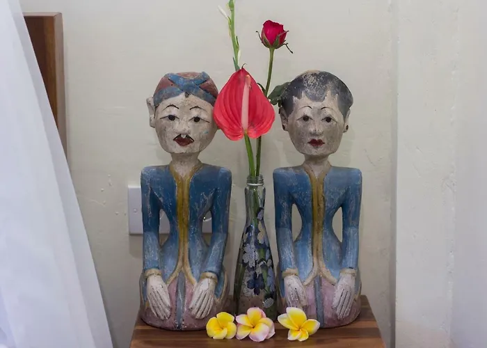 Nengah House